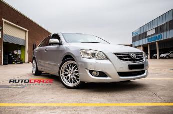 TOYOTA AURION CHEETAH HYPER SILVER POLISH LIP